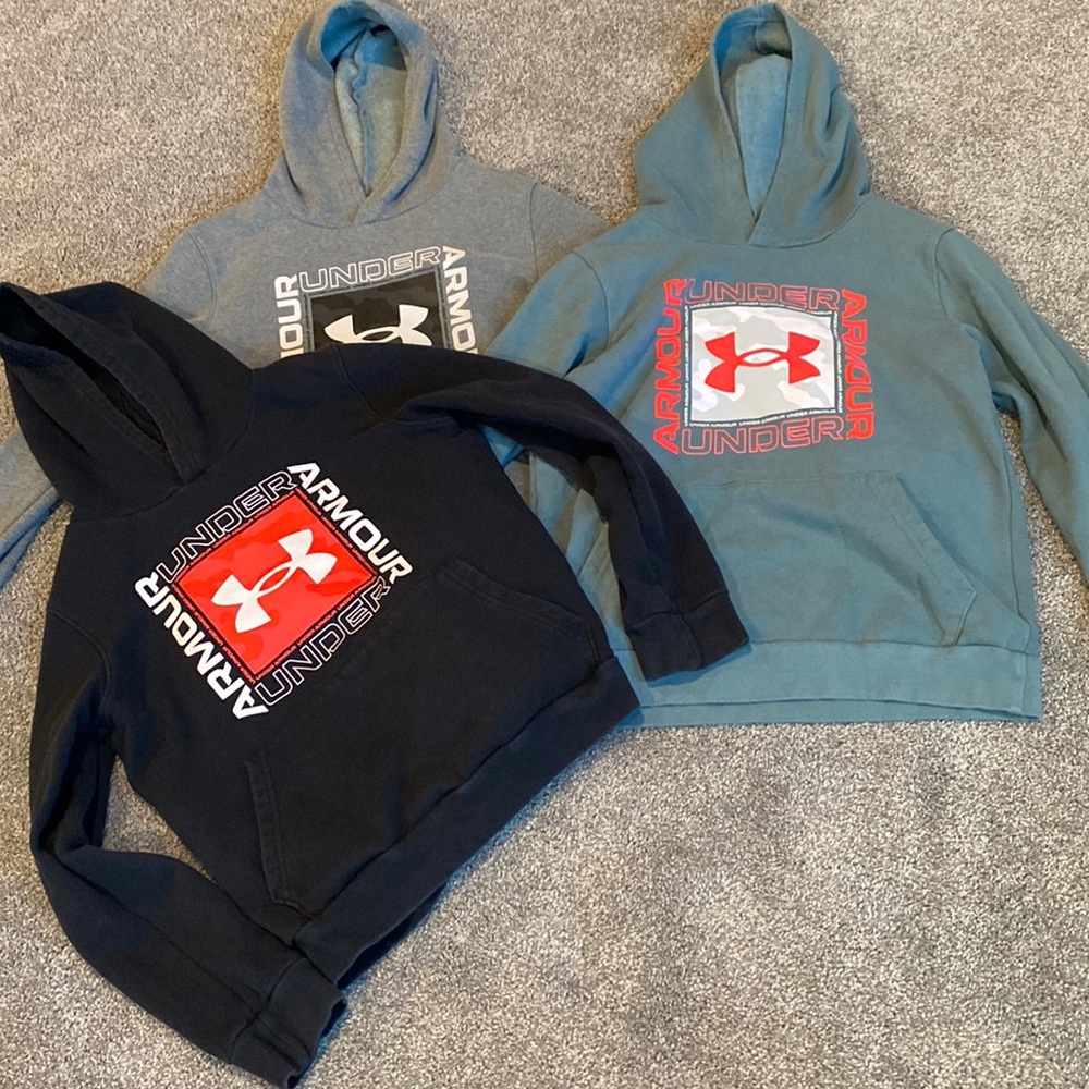 Boys Youth Size Large Under Armour Hoodies
